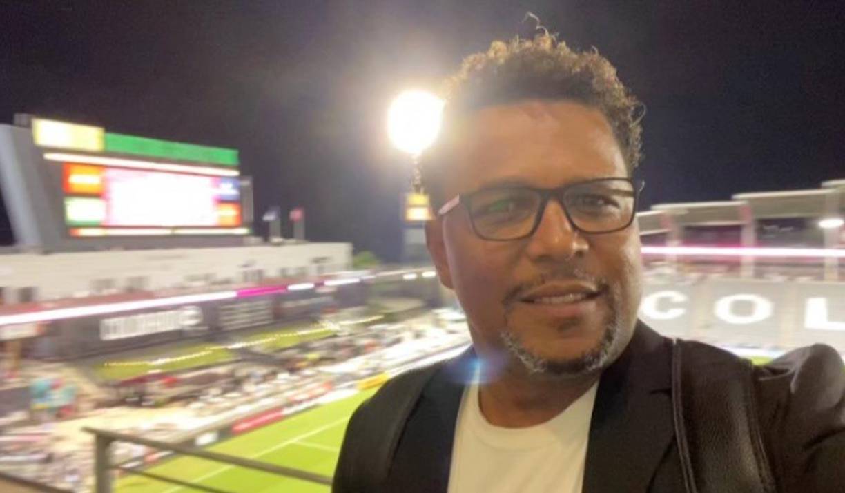 Un año después de su salida, Carlos Pavón encontró un nuevo trabajo en Estados Unidos.