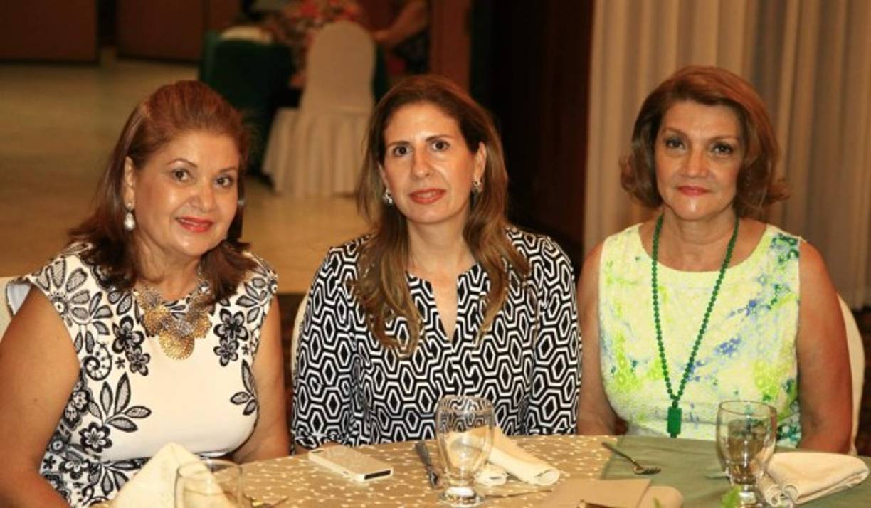 Leticia Morales, Gisselle Membreño y Margarita Kattán.