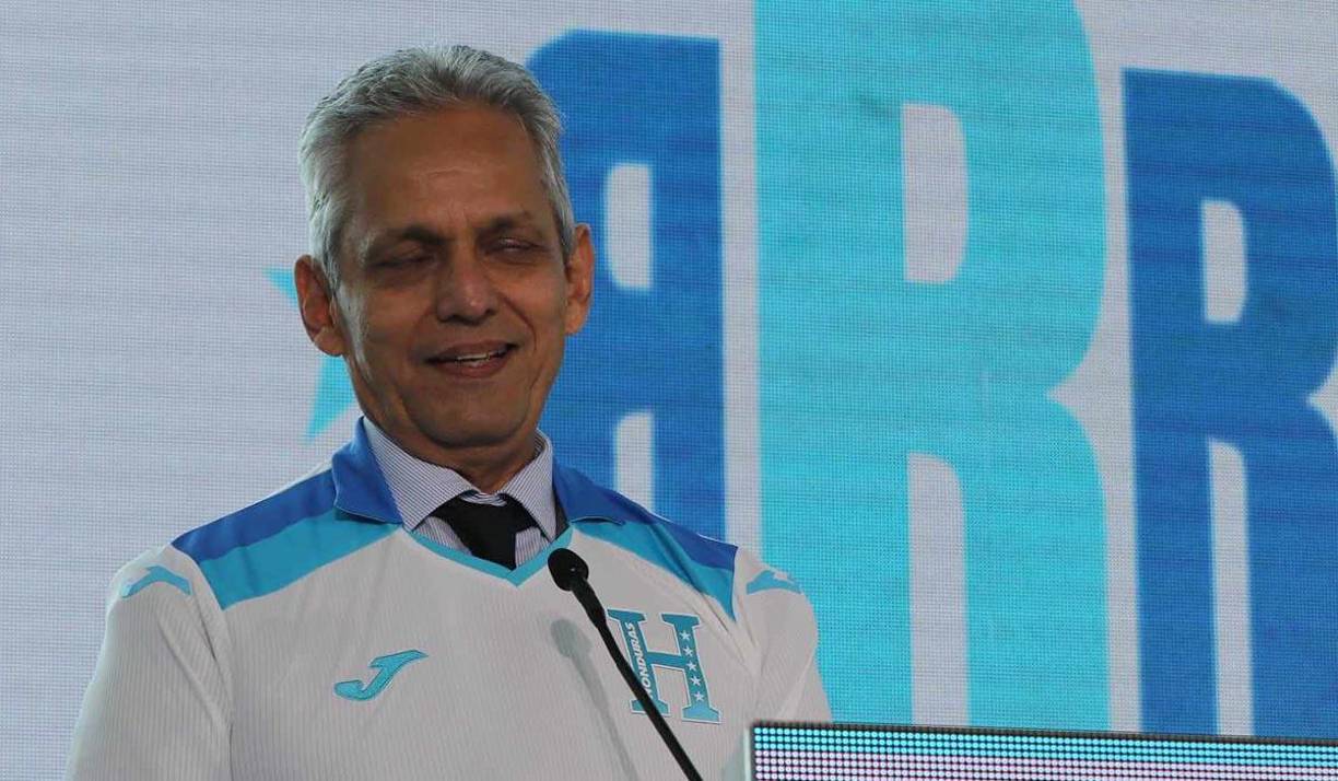 Reinaldo Rueda fue sorprendido en su presentación con Honduras
