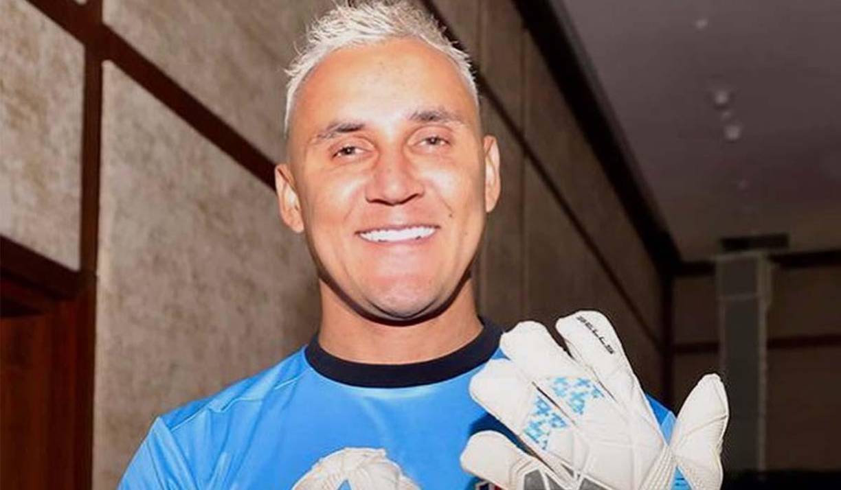 Según informa el diario turco Aksam Spor, el Fenerbahce habría tomado la decisión de abandonar las negociaciones con el arquero croata Livakovic y ahora estaría dispuesto a cerrar la transferencia de Keylor Navas desde el Paris Saint-Germain (PSG).