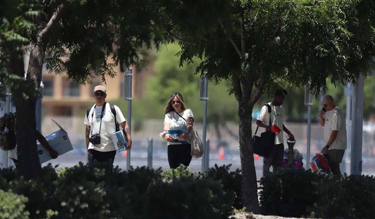 En la previa de los juegos, hemos visto norteamericanos en los alrededores del estadio.