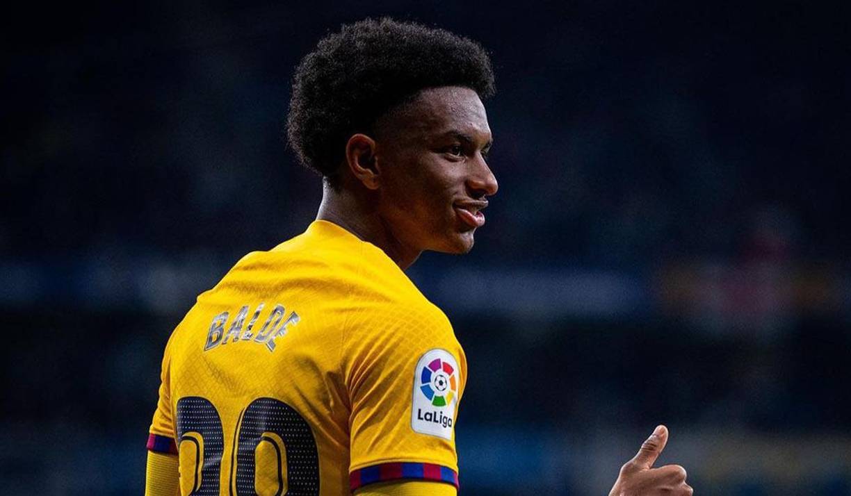 Según Fabrizio Romano, el joven lateral zurdo Alejandro Balde estará renovando con el FC Barcelona hasta junio del 2028.