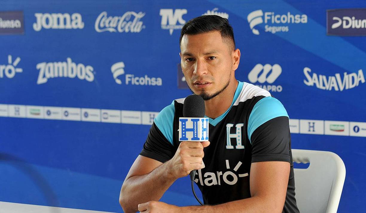 El portero Marlon Licona también ofreció rueda de prensa.