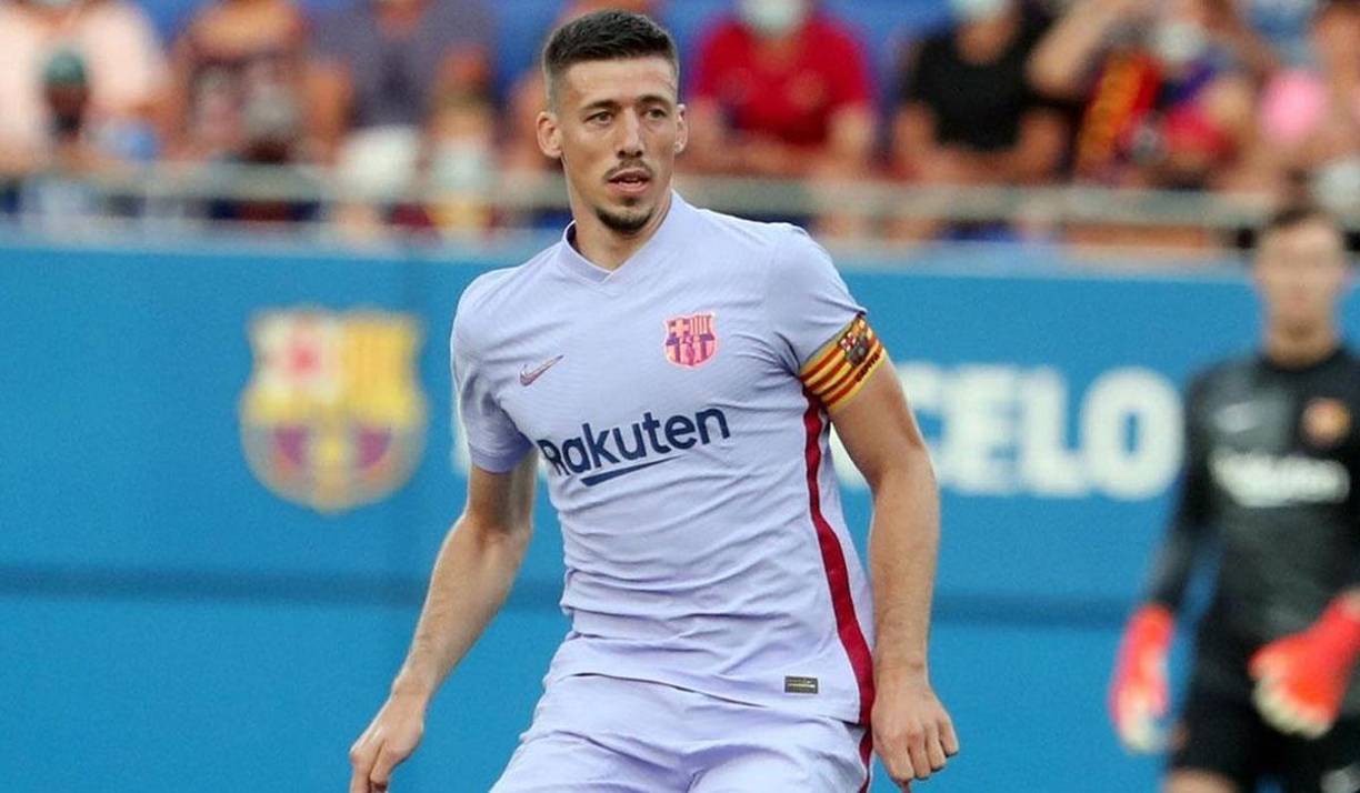Clément Lenglet no entra en los planes del Barcelona y el Al Nassr de Cristiano Ronaldo podría ser su nuevo destino. Estarían dispuestos a ofrecer 10 millones de euros más 5 millones en variables.