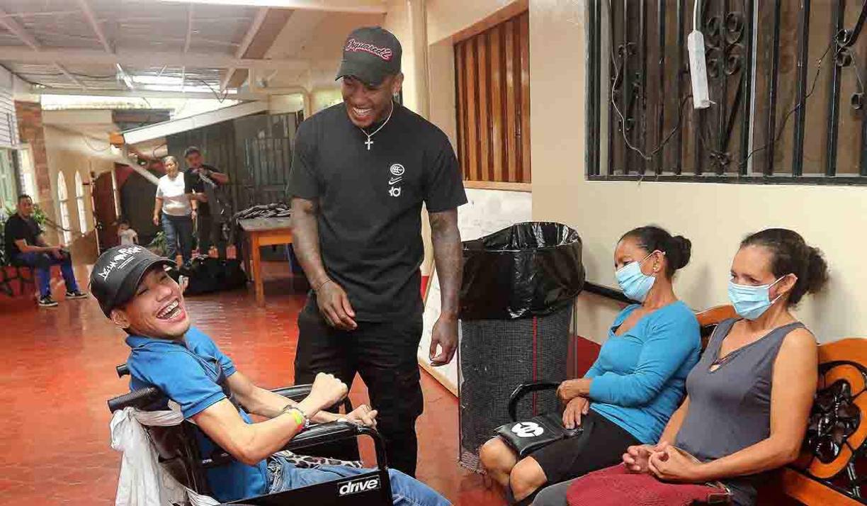 La primera enseñanza es no andar en lugares así, aunque sé que no todas las personas que estaban allí son iguales. Espero que las personas que se prestaron para eso sean conscientes que ahora la gente que quiera visitar el lugar no va a querer ir o tendrán mucho cuidado”, dijo Quioto respecto al incidente en Río Lindo.