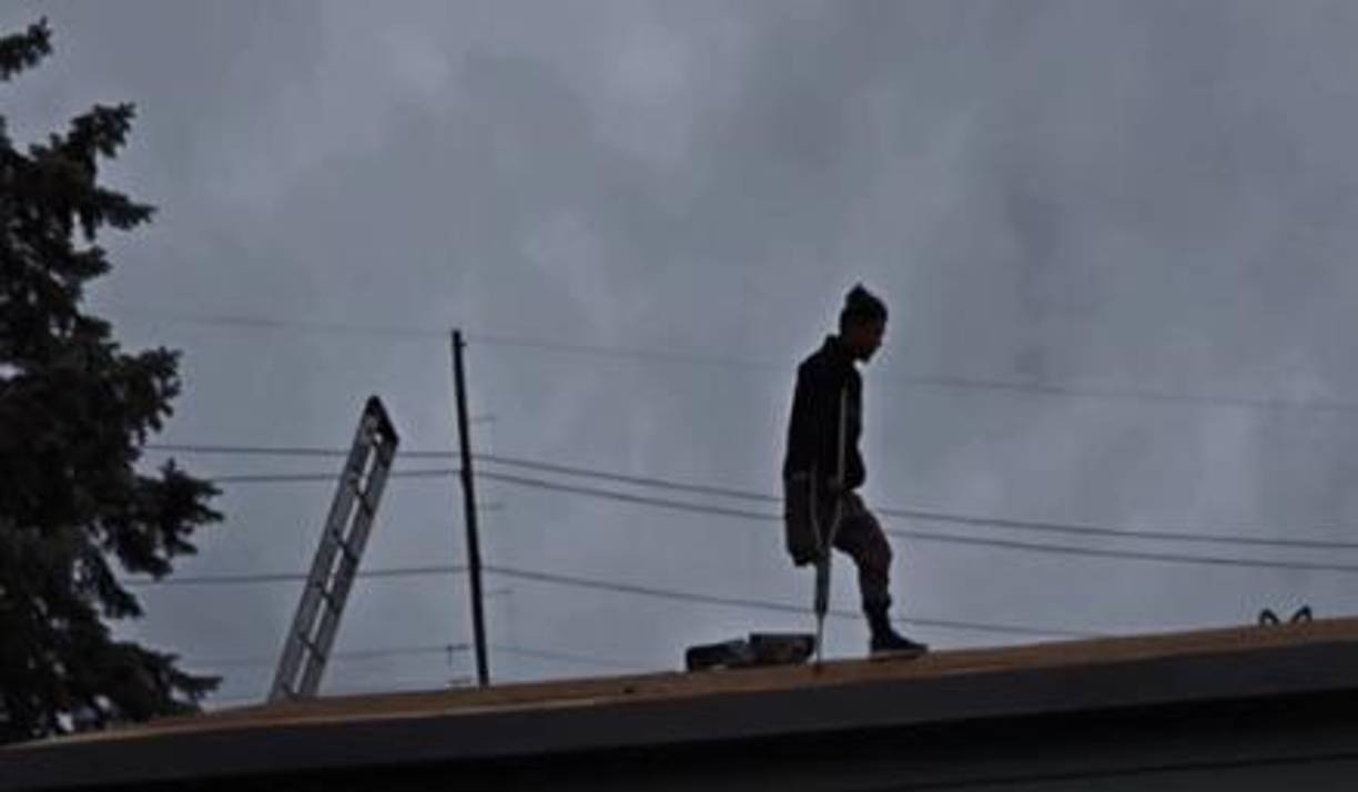 Es encontrado con su usuario “enilrosales1”. El hondureño se convirtió en un ejemplo vivo de superación personal.