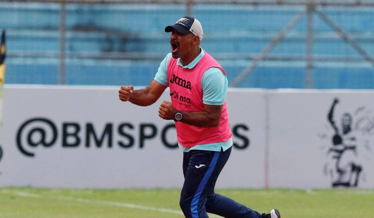 “El F.C Motagua expresa sus más profundas muestras de agradecimiento a Ninrod Medina y a los miembros de su cuerpo técnico, por el arduo trabajo realizado, su dedicación, compromiso y sus contribuciones durante el tiempo que permanecieron al frente del club. El Futbol Club Motagua les desea lo mejor en sus proyectos venideros”, señaló el club azul mediante comunicado. 