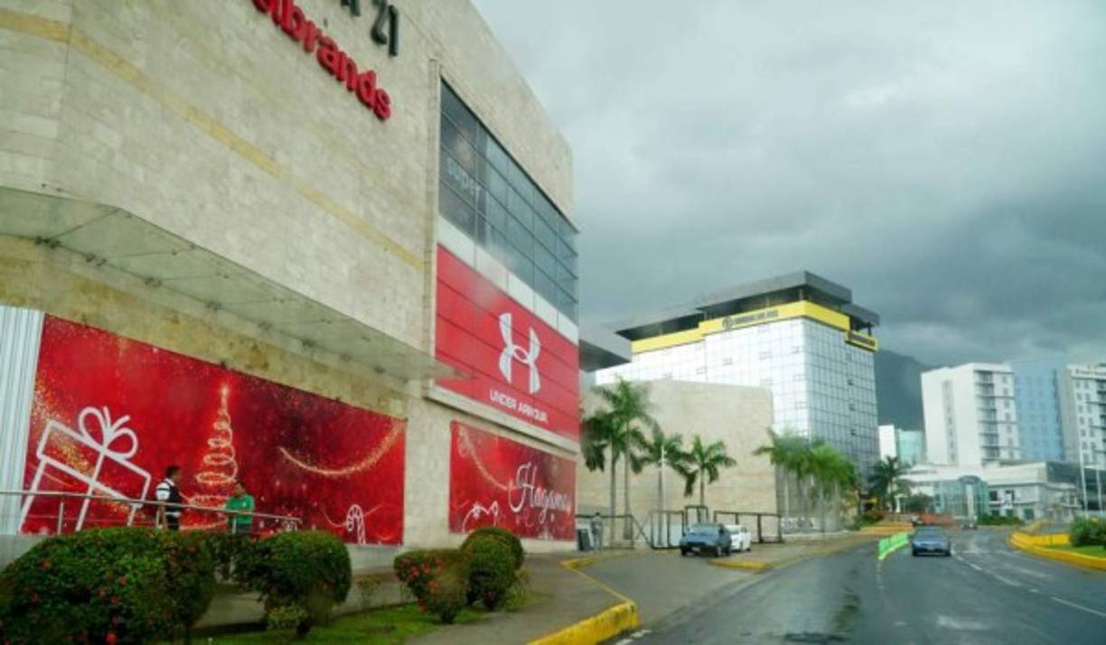 El vandalismo y los saqueos mantienen paralizado el comercio en el centro de la ciudad a pocos días de que se celebren las fiestas navideñas.<br/>