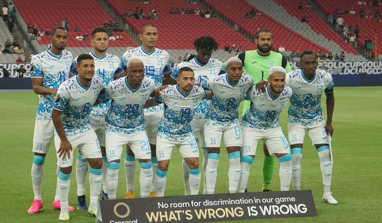 La selección de Honduras empató 1-1 ante Qatar con gol de Alberth Elis al minuto 96.