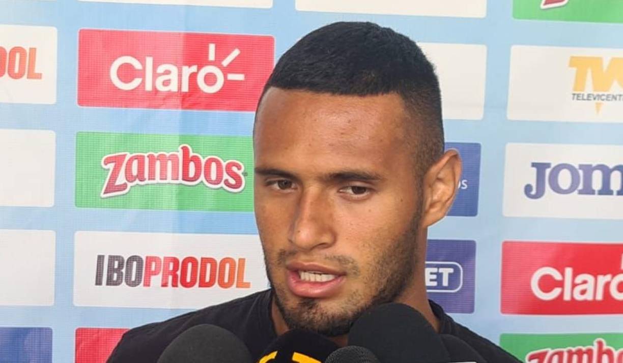 “El ambiente no solo se siente aquí en el grupo, sino que ustedes mismos siente el buen ambiente, esto no solo es importante para nosotros, sino para todo Honduras. Al final tenemos que estar contentos todos, es algo que lo tenemos que disfrutar”, mencionó Alex López.