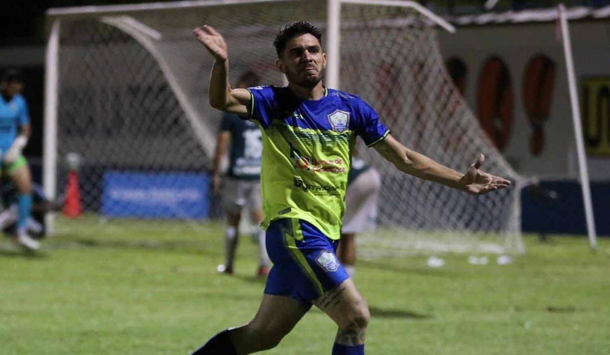 José Pablo Soda : El delantero argentino quedará fuera del Olancho FC para el 2024. 