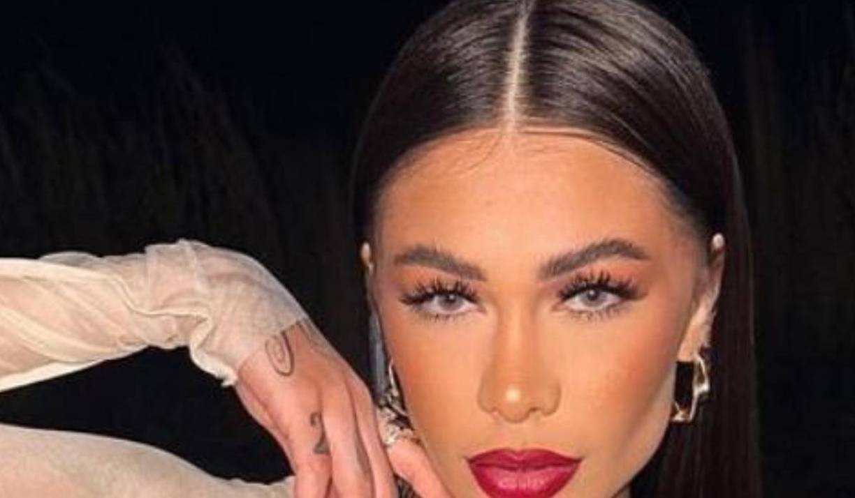  Al día siguiente Gabriela se atendió en un hospital y data una historia del 2 de junio en la que está conectada a una intravenosa.