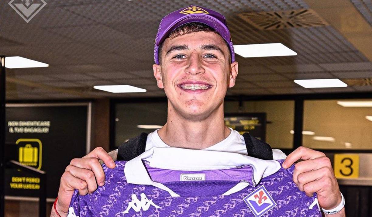 OFICIAL: La Fiorentina ha fichado al centrocampista argentino Gino Infantino por 3.000.000 €. Firma hasta junio de 2028 y llega procedente de Rosario Central.