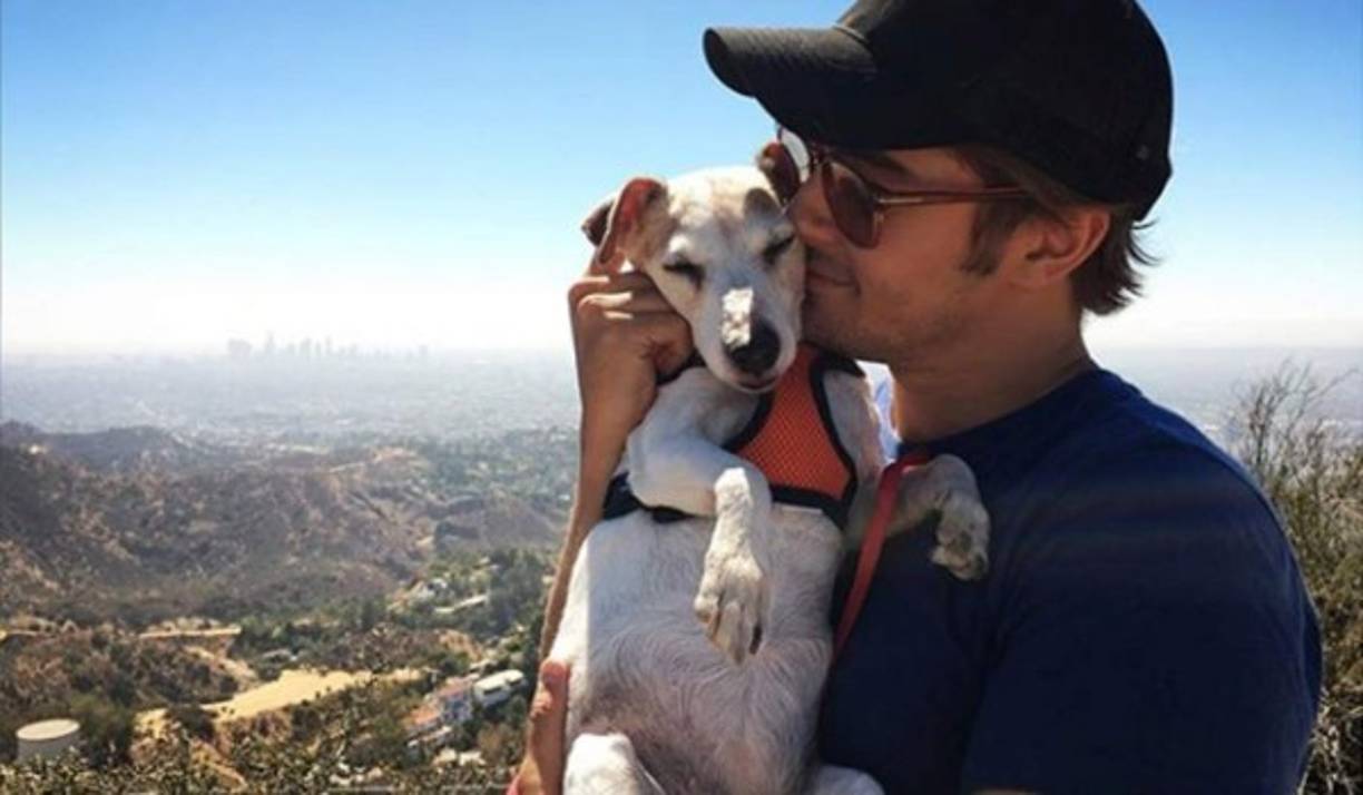 Aunque en el último año se ha cuestionado la sexualidad de Kate Del Castillo, parece que la actriz deja a un lado los rumores y estrena un nuevo galán.