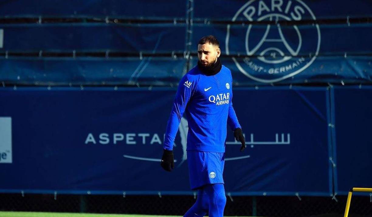 Gianluigi Donnarumma: El portero italiano es uno de los tres futbolistas que el PSG le ha ofrecido al Manchester City a cambio de Bernardo Silva.