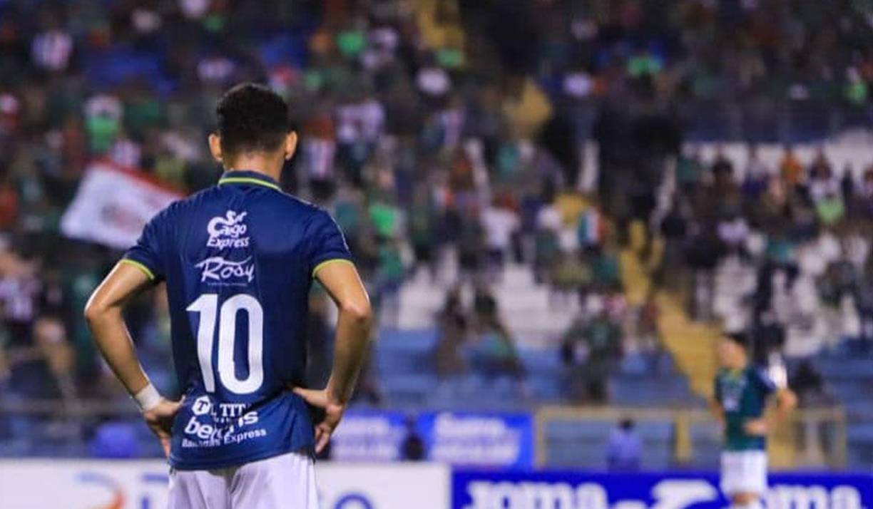 Damin renovó por dos años recientemente con el Marathón. El centrocampista es el 10 del club verdolaga. 