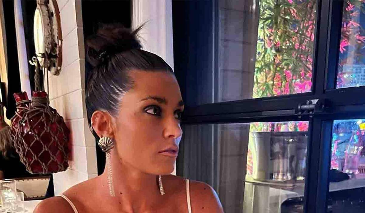 Aficionados de River la señalaron a Agustina como la causante de que el delantero Lucas Alario decida quedarse en Europa y no volver al club argentino.