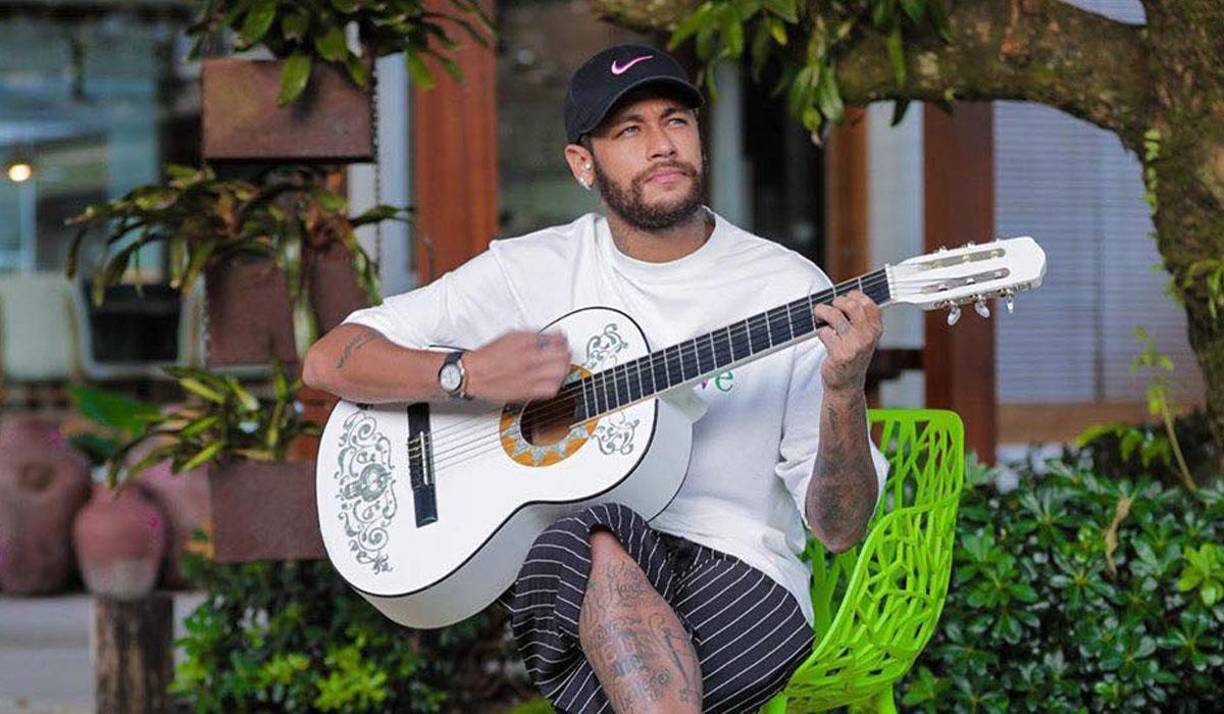 El Al Hilal de Arabia Saudita también le ha ofrecido una Neymar una mansión con personal incluido.