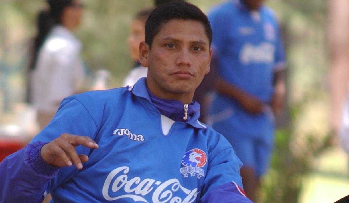 “Pescado” comenzó moviendo dinero, aprovechando su condición de figura pública, y que se llevaba bien con policías, según investigaciones.