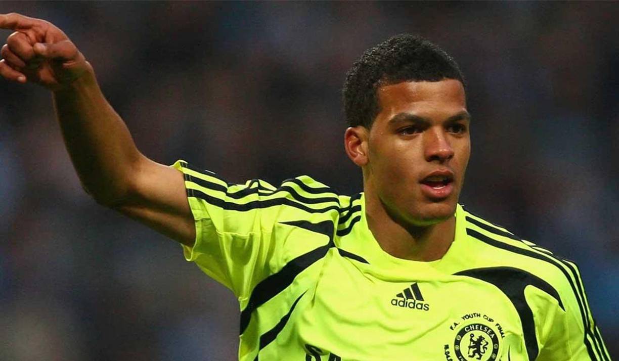 En su momento llegó a debutar en la Champions League con el Chelsea y, al día de hoy en pleno 2023, está sin hogar.