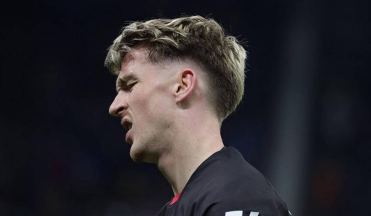 Alexis Jesse Saelemaekers no seguirá en el AC Milan y es inminente su llegada al Bologna . 