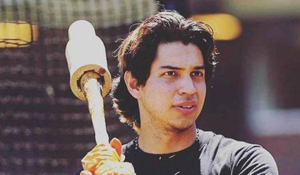 Mauricio Dubón se dejó crecer la cabellera cuando militaba con los Gigantes de San Francisco. Además, empezó a ganar masa muscular.