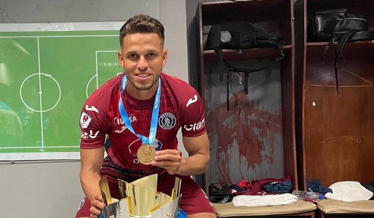 El defensor Marcelo Santos se quedó sin contrato con el Motagua. En el equipo capitalino esperan llegar a un acuerdo para que siga en la institución.