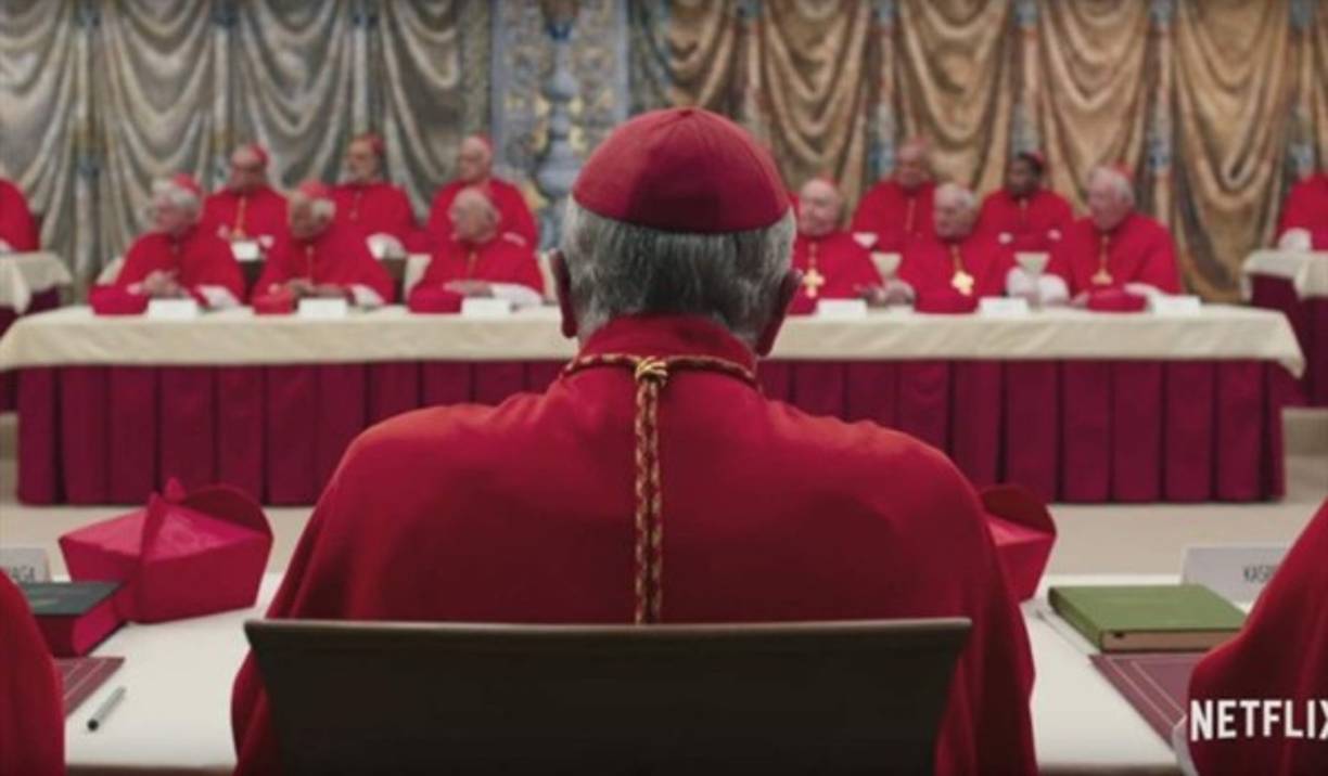 La serie original de Netflix, 'Llámame Francisco': Antes de convertirse en el Papa Francisco, el padre Jorge Bergoglio explora su vocación religiosa en un país castigado por la dictadura militar.