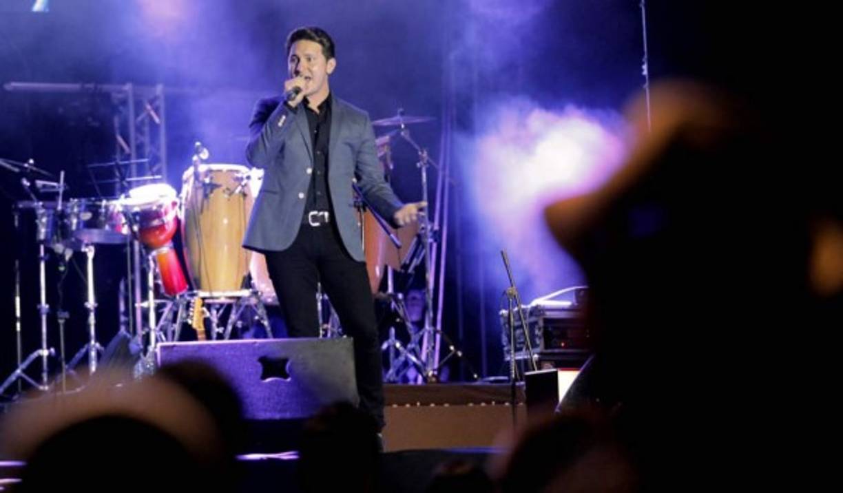 Las autoridades policiales diseminaron grupos de efectivos brindando seguridad a la población, acompañados por los policías municipales, Cuerpo de Bomberos, entre otras instituciones de socorro.