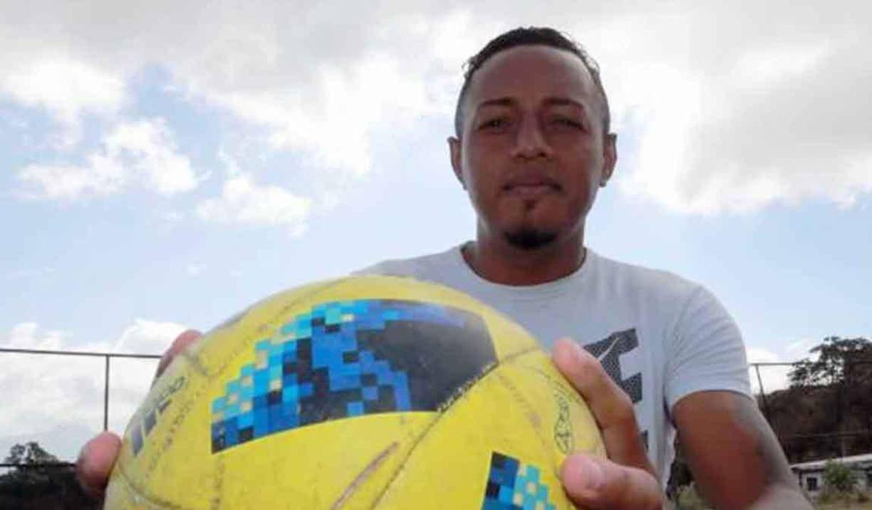 Luis estuvo comprometido con el equipo capitalino en la pretemporada, incluso, anotó un par de goles, sin embargo, el calvario llegó una vez el torneo inició.