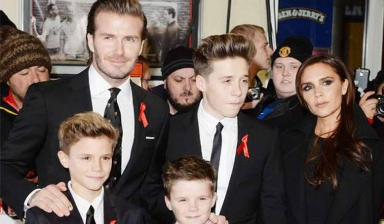 Otra pareja de famosos es la integrada por David y Victoria Beckham, la ex Spice Girl.