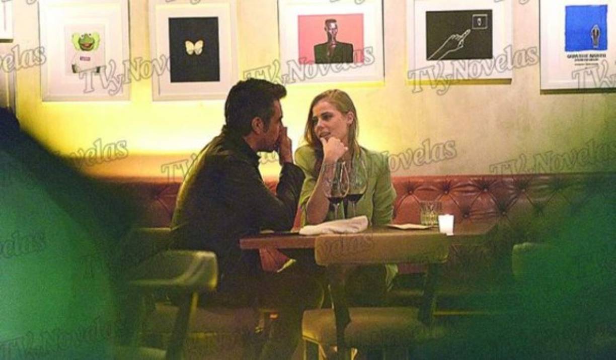 El comediante, famoso por su personaje de 'El Vítor', no ha confirmado su nuevo romance, pero las fotos difundidas por la revista TVNotas, hablan por sí solas.