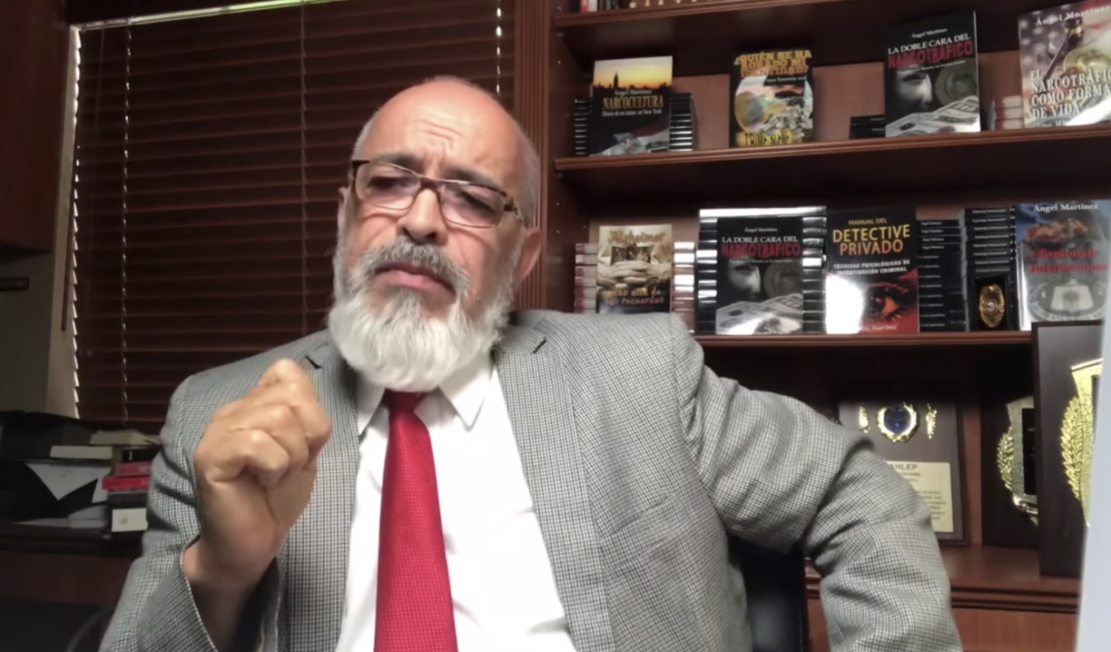 En imagen, el detective Ángel Martínez, parte de la defensa de Juan Orlando Hernández. Confesó que la defensa del exmandatario ha sido debilitada. 