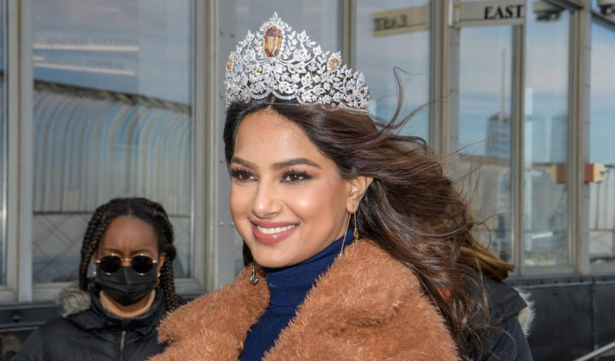 Por otro lado, Mónica Bravo, especialista en imagen y en vestuario de chicas curvy, comenta que hoy en día, esas críticas no deberían tener valor.