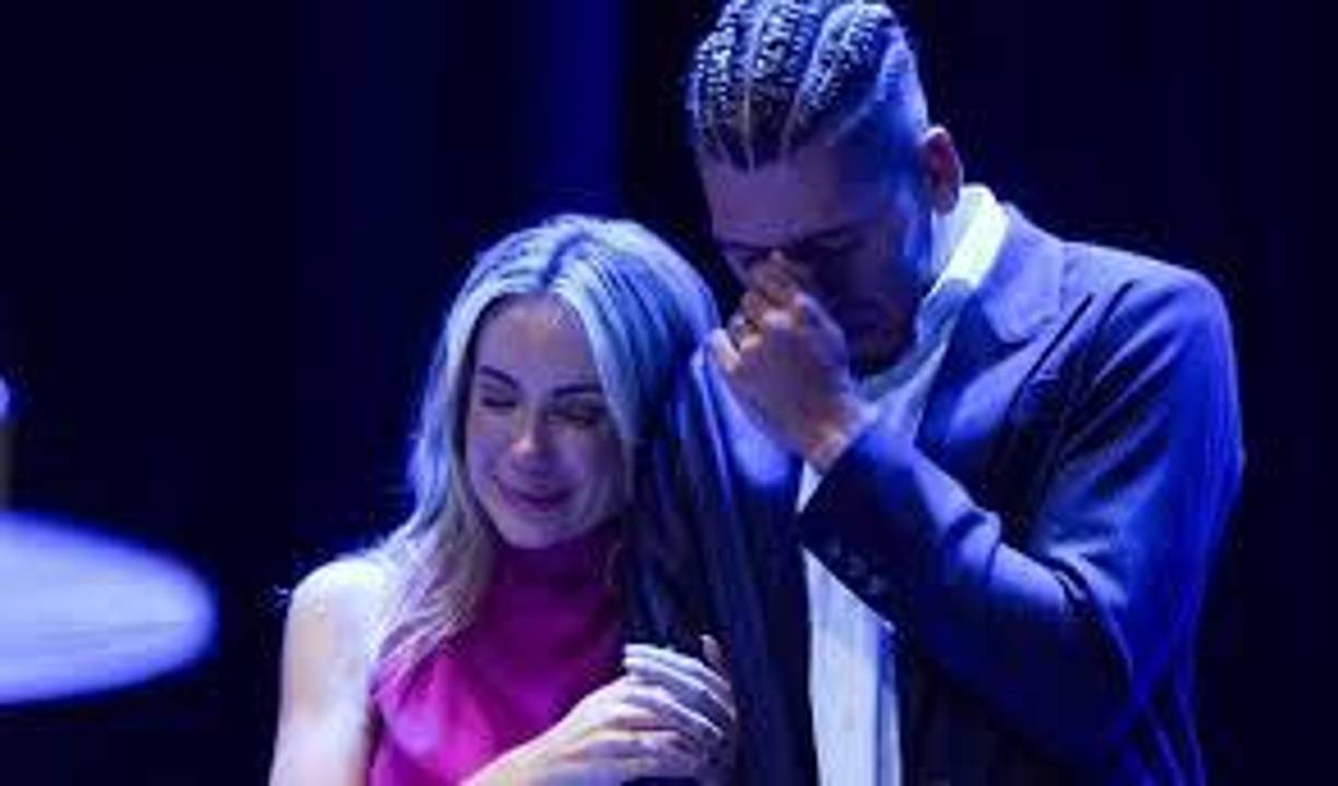 La iglesia Manah Church cuenta con más templos además del ubicado en Maceio, ya que cuenta con uno en Messias, otro en Alagoas, e incluso dos en Inglaterra, país en el que trabajó Firmino mientras era jugador del Liverpool.