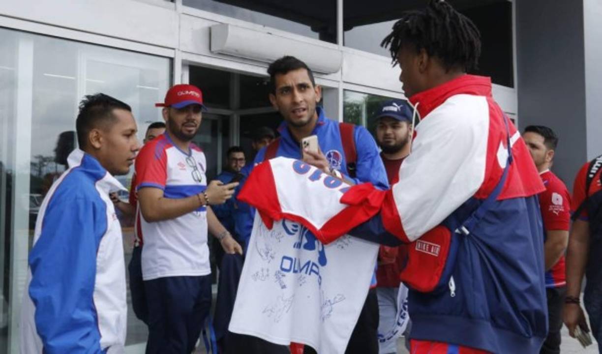 A solicitud de Pedro Troglio, en el Olimpia buscan llegar a un acuerdo para una renovación de contrato con el mediocampista argentino Cristian Maidana.