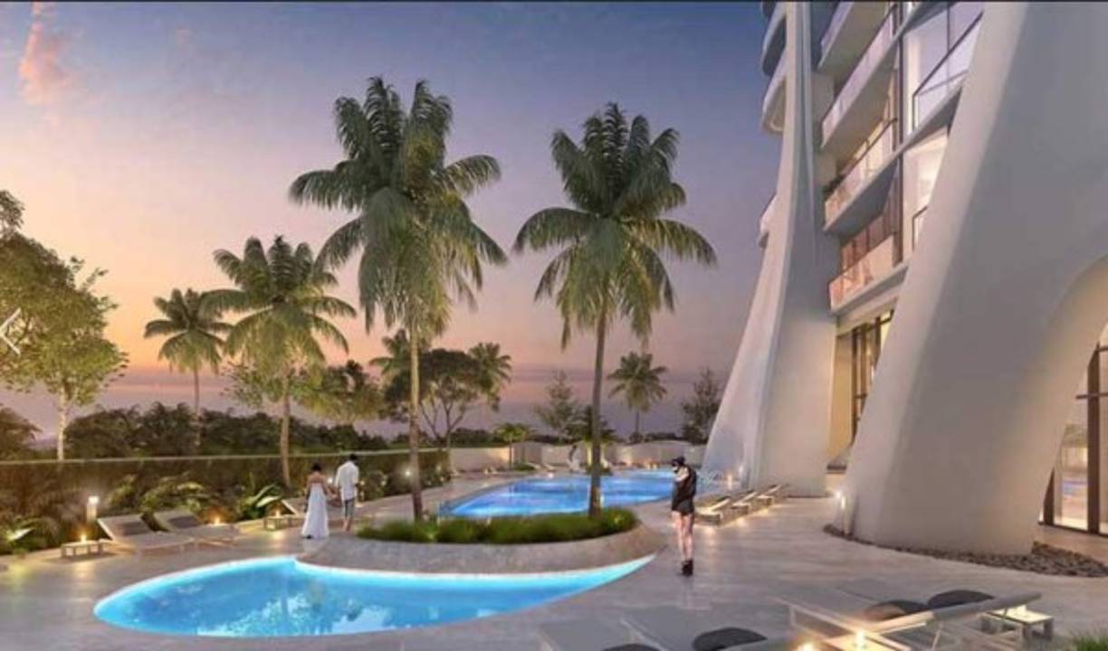 Los Beckham y sus cuatro hijos también tendrán acceso a las exclusivas amenidades del edificio, entre las que destacan la piscina cubierta de la planta 60, varias albercas al aire libre, solarium, spa y gimnasio