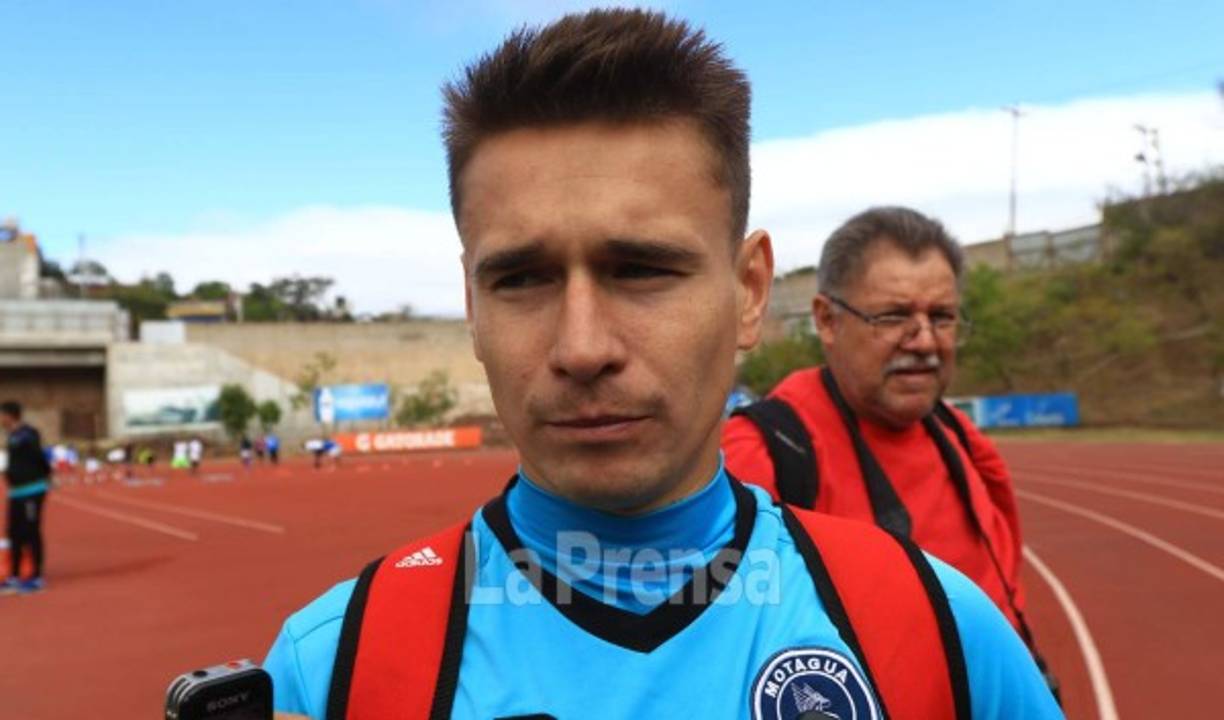 Germán Mayenfisch: El mediocampista argentino ha entrenado por primera con el Motagua. Viene de jugar en el ascenso argentino, en la Federal B y A.