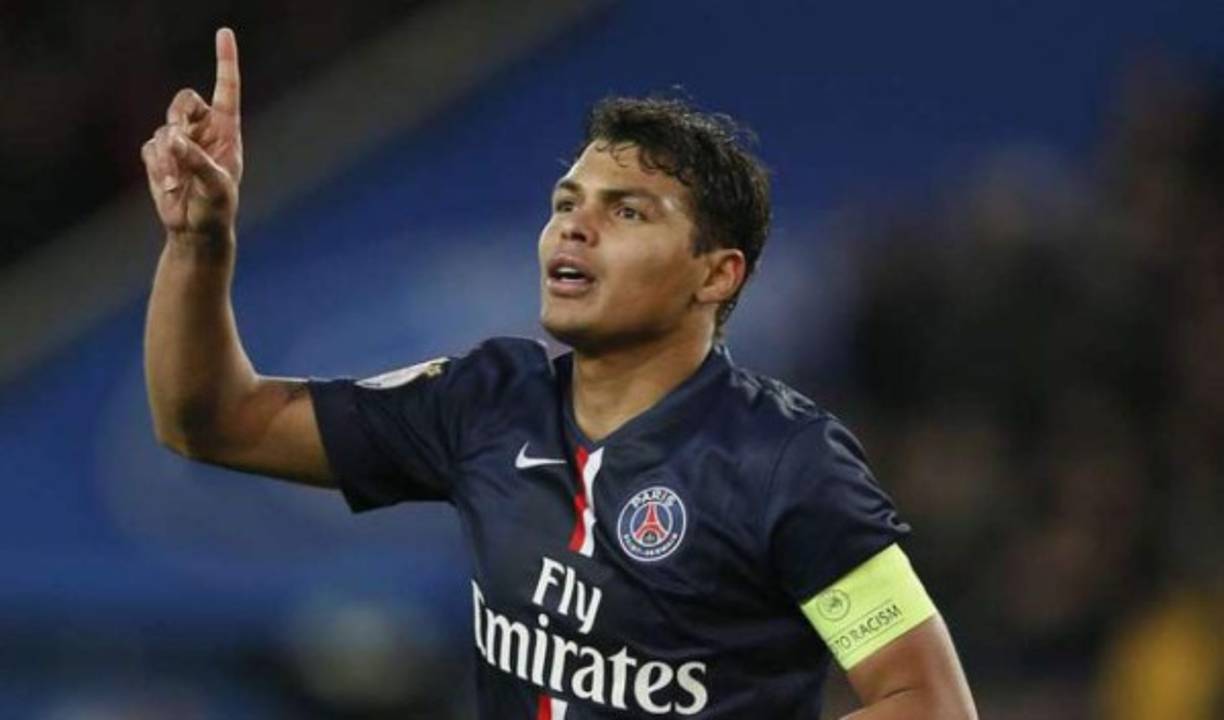 Belgium's defender Jan Vertonghen heads the ball during the Russia 2018 World Cup round of 16 football match between Belgium and Japan at the Rostov Arena in Rostov-On-Don on July 2, 2018. / AFP PHOTO / Filippo MONTEFORTE / RESTRICTED TO EDITORIAL USE - NO MOBILE PUSH ALERTS/DOWNLOADS