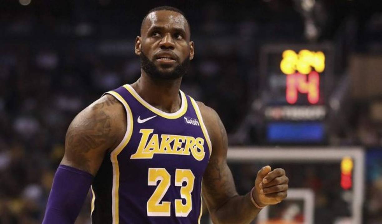 8. LeBron James: actualmente pertenece a la plantilla de Los Angeles Lakers y en el último año ganó 89 millones de dólares.
