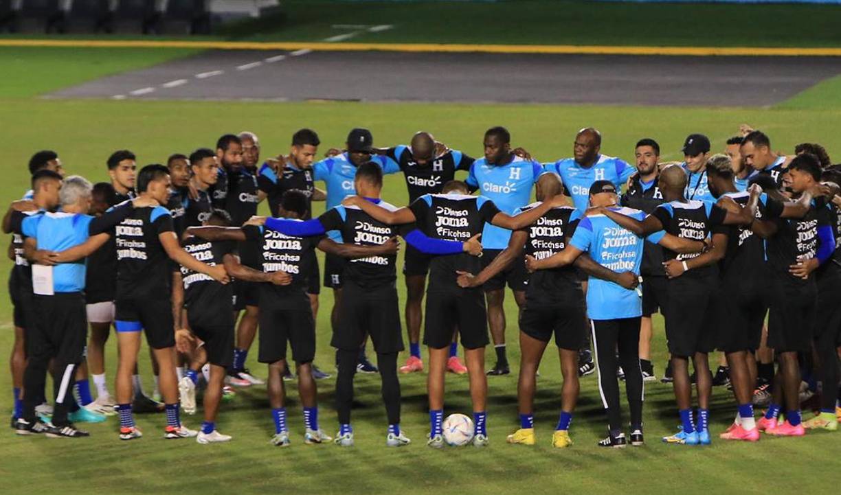 La selección de Honduras se enfrenta a Granada con la obligación de ganar por la segunda jornada de la Nations League de Concacaf. La Bicolor tendrá algunos cambios en su 11 titular respecto a la derrota de 1-0 ante Jamaica.