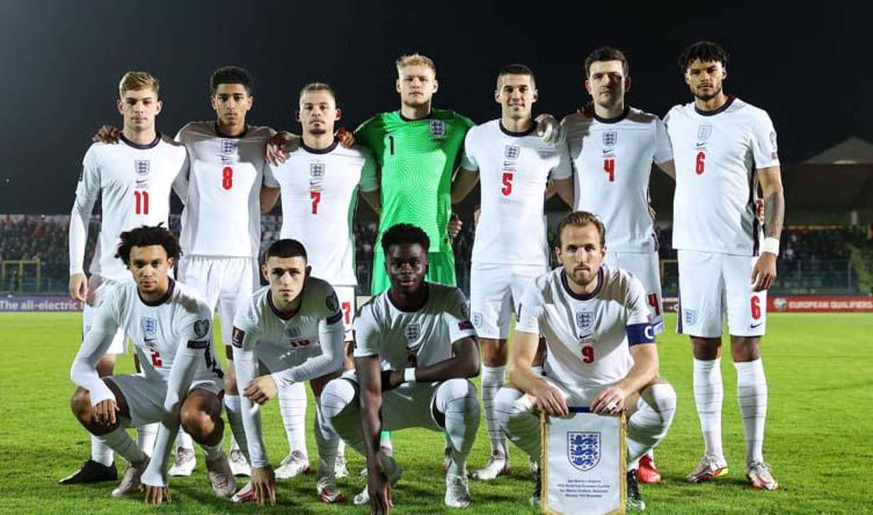  Inglaterra: Logró terminar invicta las Eliminatorias Europeas de camino a Qatar 2022, sumaron un total de 26 y se ubicaron a la cabeza del Grupo I. En segundo lugar, con seis puntos menos quedó Polonia de Robert Lewandowski que deberá ir al repechaje europeo.