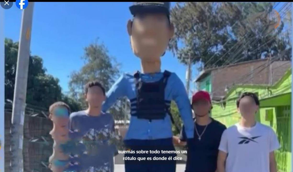 A través de las redes sociales este caso se ha viralizado. En un video se escucha a un joven decir que ellos nunca hicieron el monigote por burlarse, sino por reconocer la valentía de Nolasco. En las imágenes se ve a una persona desde la posta de Belén.