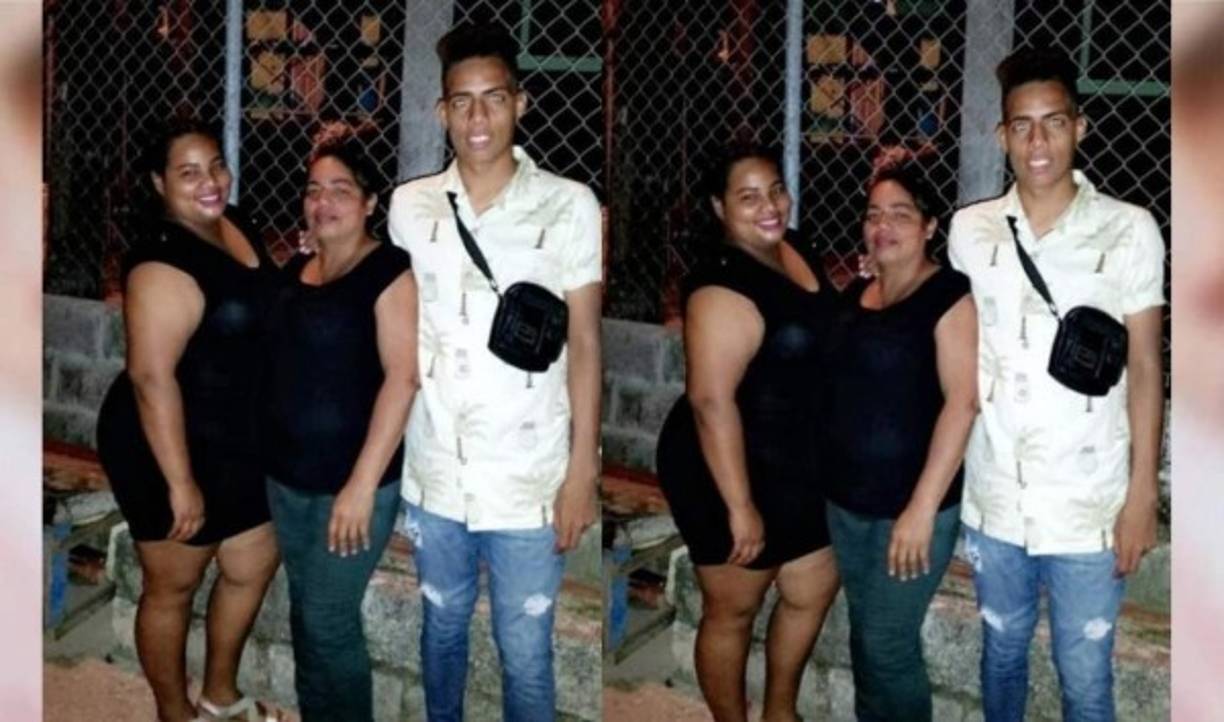 'Cuando yo llegue ya no tendrá que trabajar y matarse trabajando. Le haré una casa y pondré un negocio para usted y mi hermana estén bien y no sufran por la pobreza', les prometió Barralaga, en imagen junto a ellas.