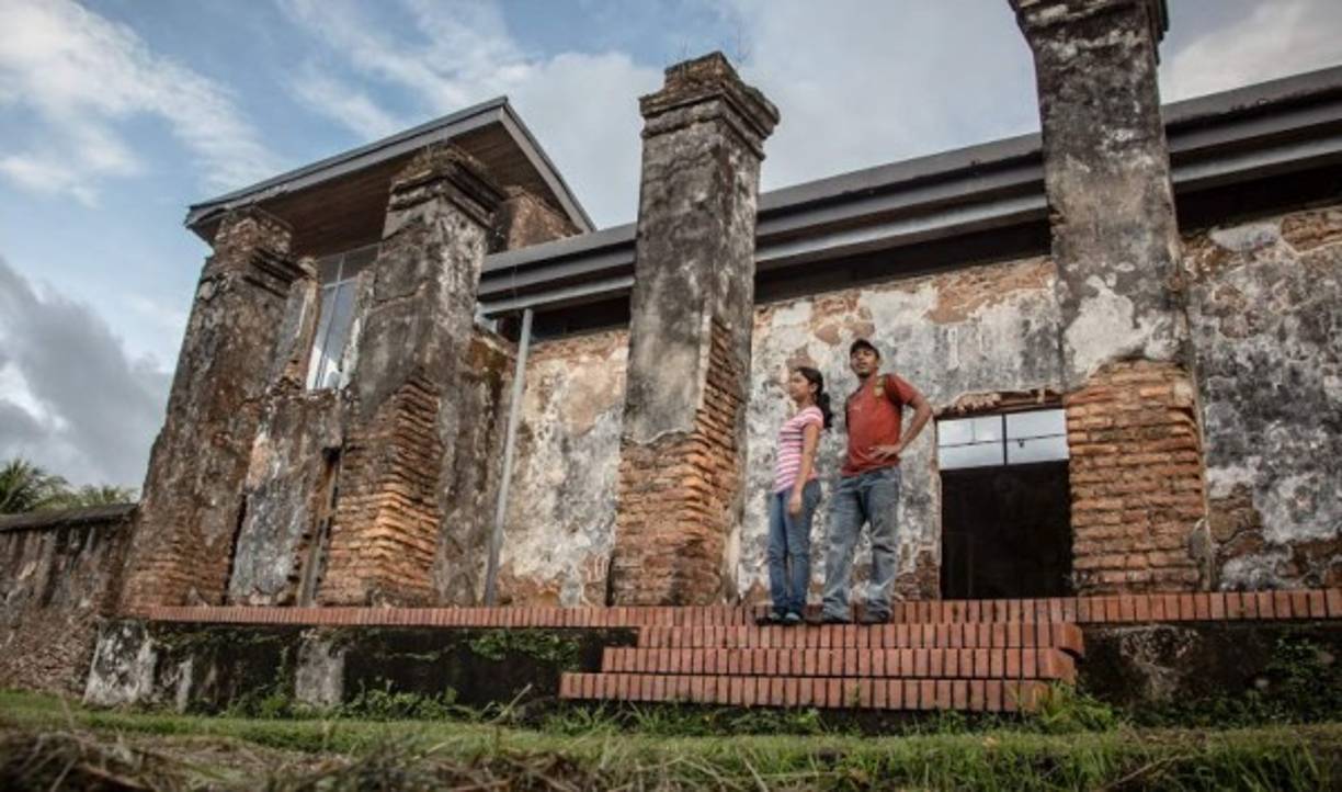 La “villa” de Trujillo fue fundada el 18 de mayo de 1525 en presencia, por Juan de Medina, quien fungiría como alcalde. La fortaleza es parte de la belleza que tiene el puerto.