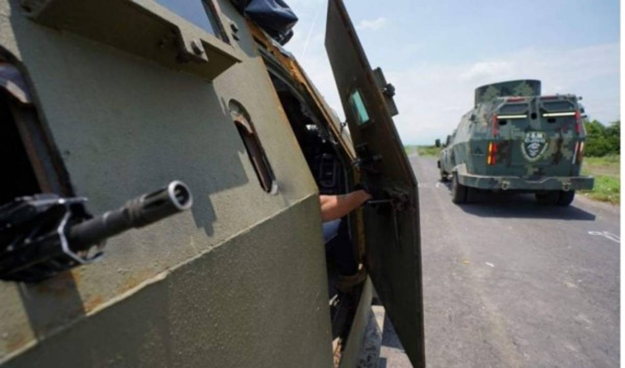 Enfrentamientos entre el CJNG y el Ejército de México habrían provocado la publicación de las fotografías intencionalmente, como una especie de mensaje desafiante al Gobierno. El flagelo del narcotráfico en México ha dejado una estela de muertes en el país en las últimas dos décadas, las más violentas de su historia.