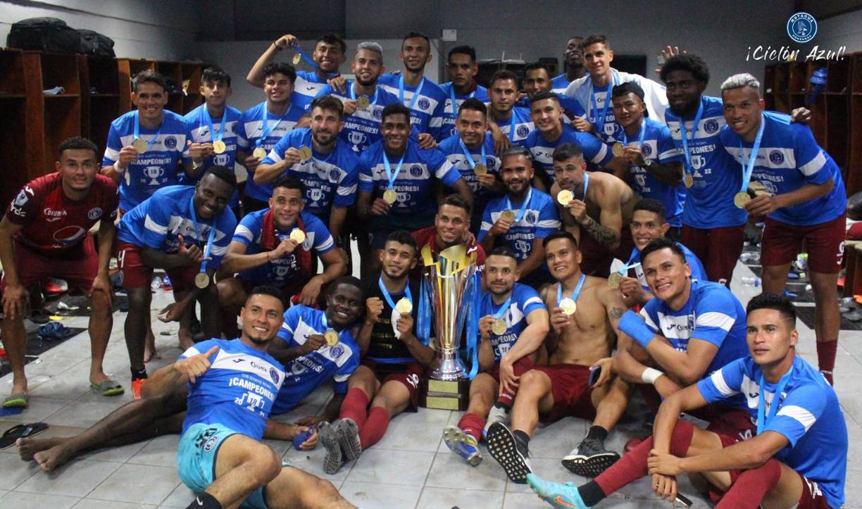 Tras conquistar su título 14 de Liga Nacional, son varios los futbolistas que estarían saliendo del Motagua de cara a la próxima campaña. Algunos se quedaron sin contrato y no entran en los planes de “La Tota” Medina.