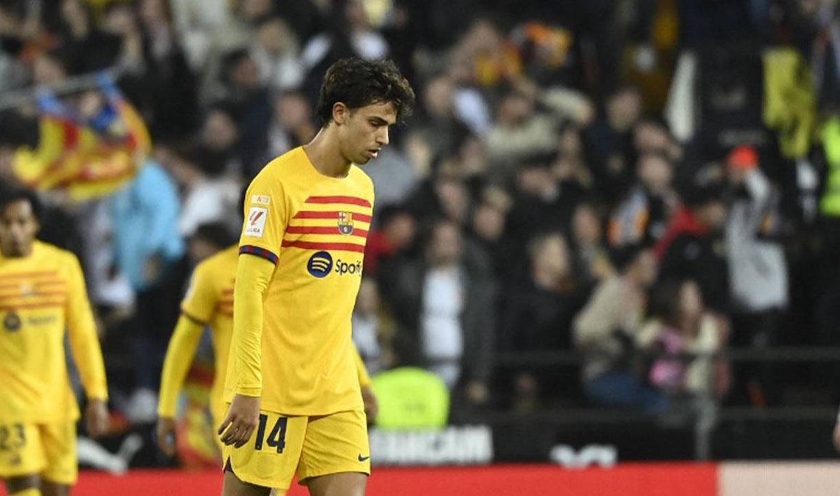 El Barcelona necesitaba ganar en Mestalla para alejar los fantasmas de una crisis, después de dos derrotas consecutivas, una sin consecuencias en la Liga de Campeones ante el Amberes (3-2) el miércoles y otra más grave, el pasado fin de semana en la Liga española ante el Girona, en casa (4-2).