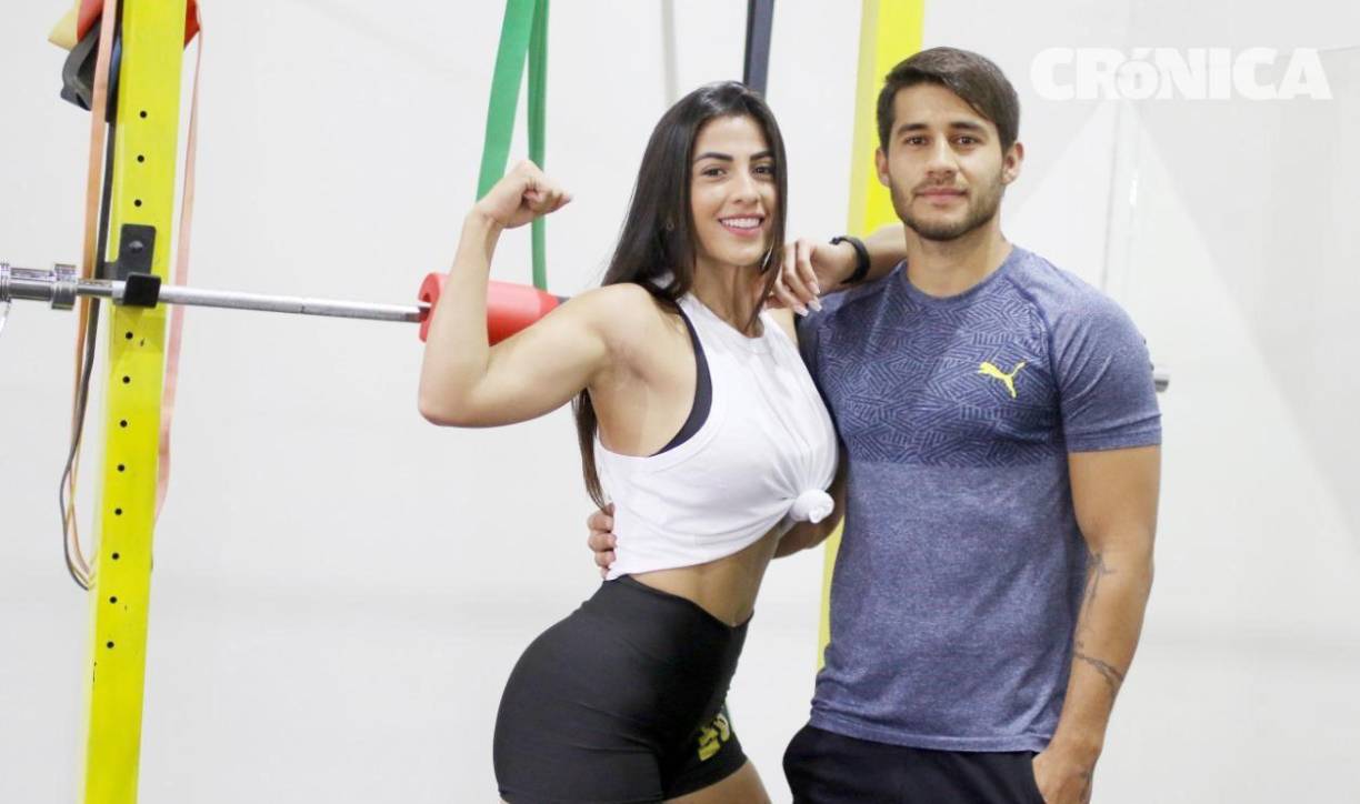 Vita era, esposa del futbolista Iván Torres, quien milita en el club Olimpia de Paraguay, y se encontraba junto a ella en el espectáculo musical al que asistían miles de personas.