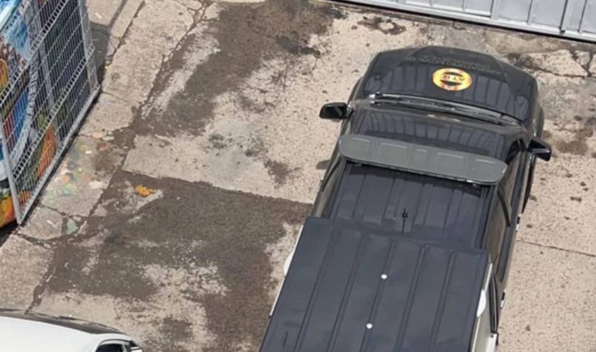 Desde que se anunció la empresa encargada del proyecto de cambio de césped y se asignó el presupuesto correspondiente, han surgido especulaciones sobre posibles irregularidades en el proceso. Estas sospechas llevaron a la intervención de la ATIC para investigar a fondo.